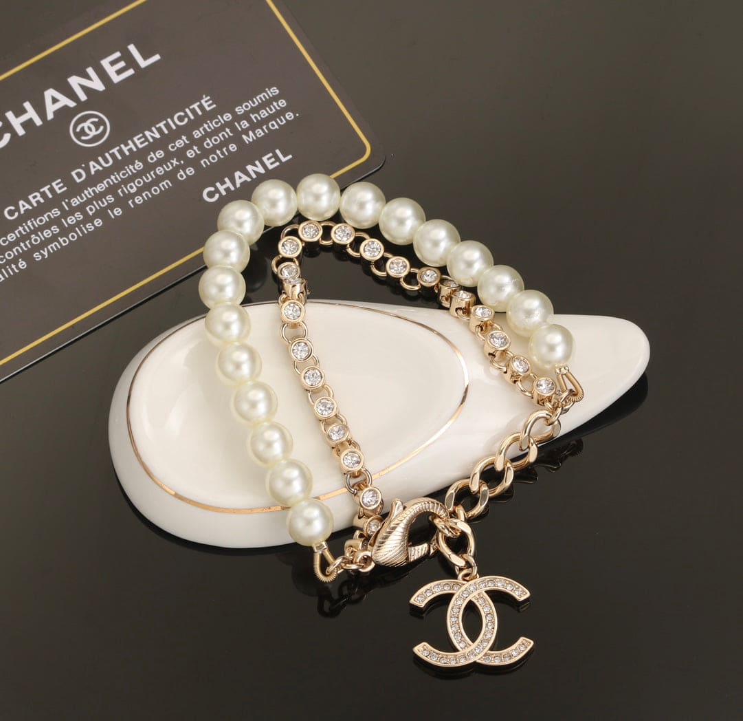 18K Pearls  Chanel Chain Bracelet