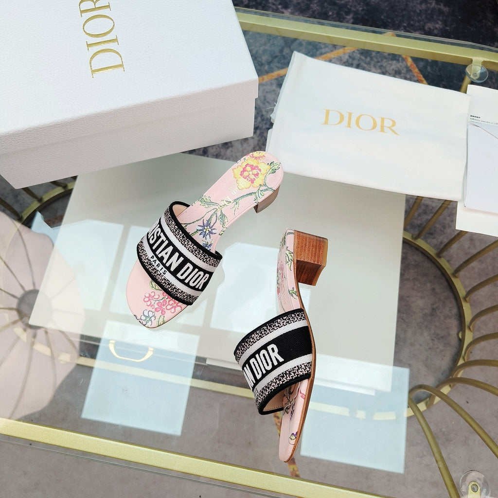 DIOR CD Mule Dway Heeled Slide 45mm Style 3