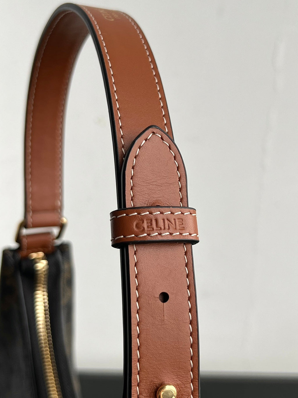 CELINE TRIPHOME 23 COWHIDE TAN CARO