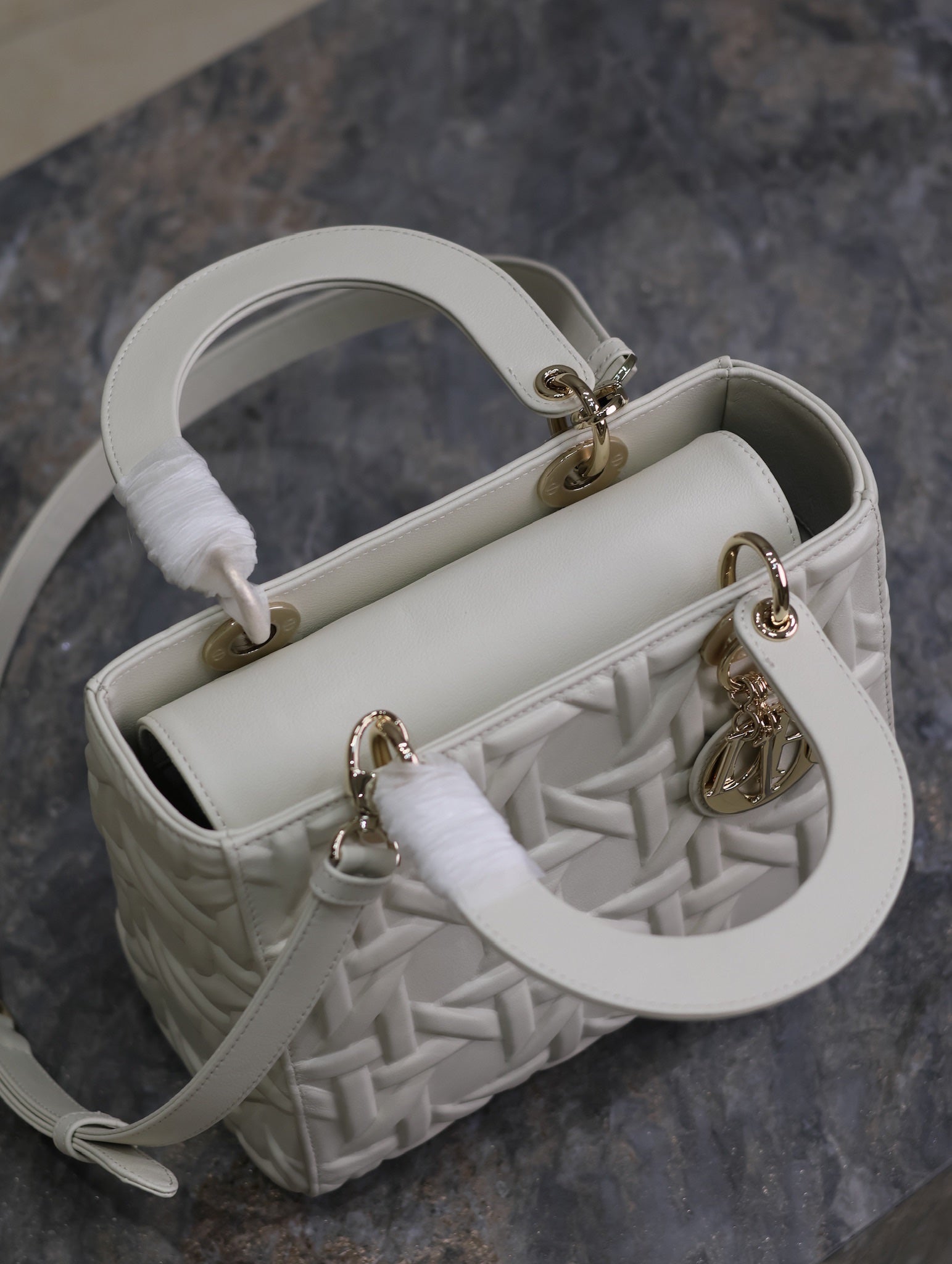 DIOR LADY BAG 24 IN WHITE GRAPHIC CANNAGE CALFSKIN PALE GOLD-FINISH METAL CHARMS