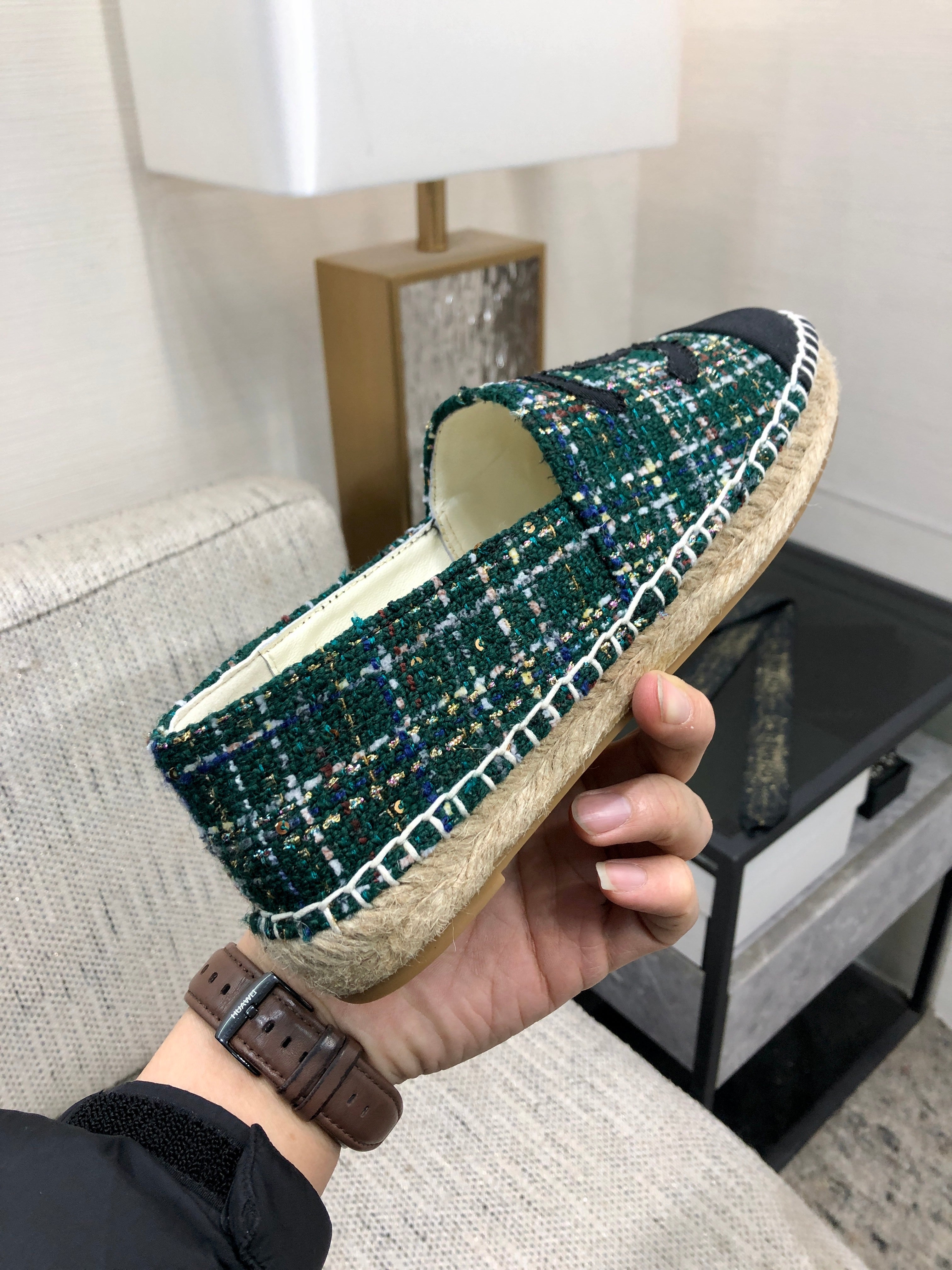 CHANEL ESPADRILLE FOREST GREEN TWEED FABRIC AND BLACK CALFSKIN FLATS