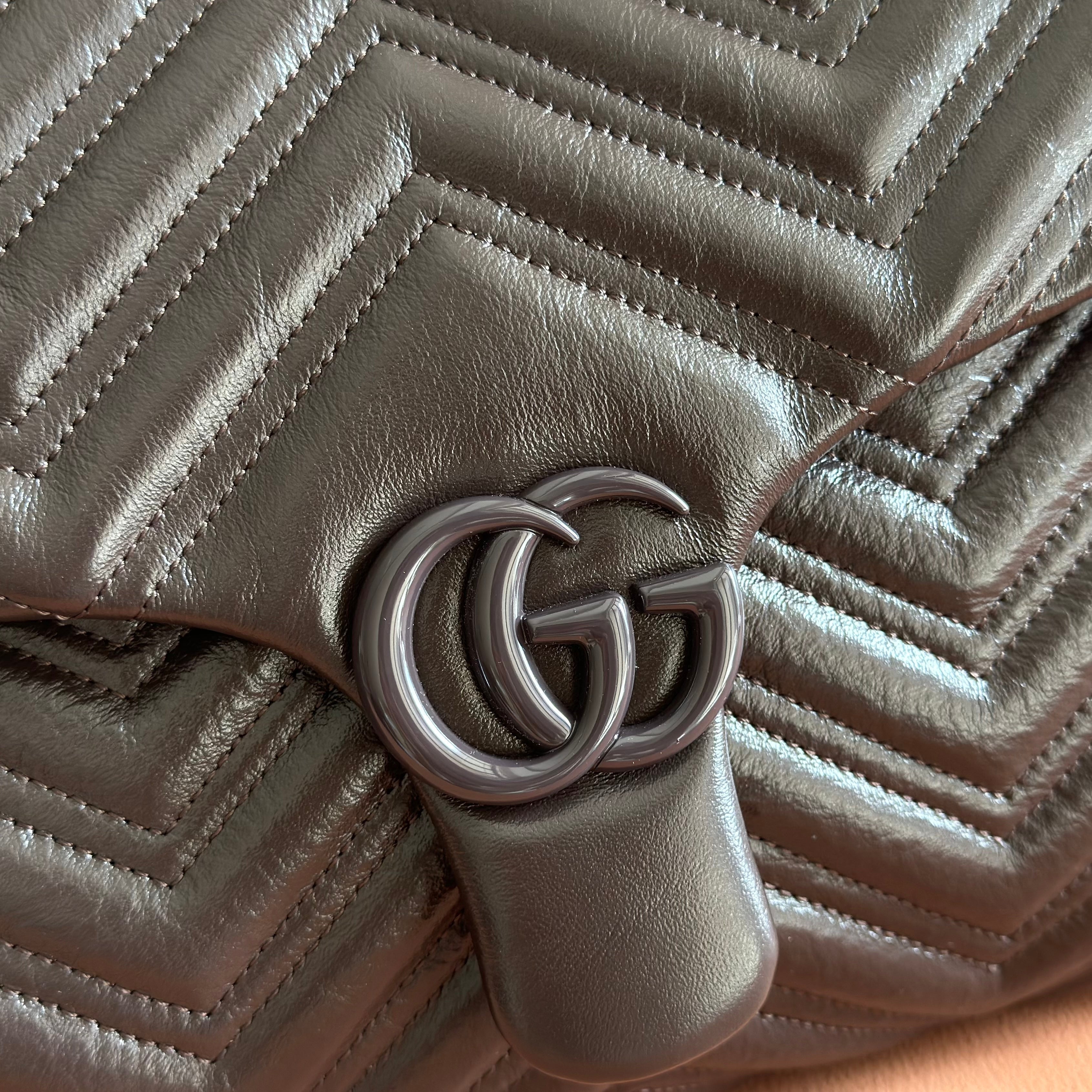 GUCCI 26S  MARMONT BAG 37 IN DARK BROWN CALFSKIN