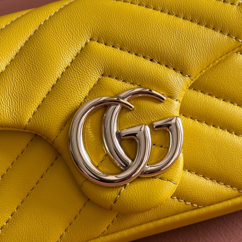 GUCCI 26S  MARMONT BAG 16 IN YELLOW LAMBSKIN