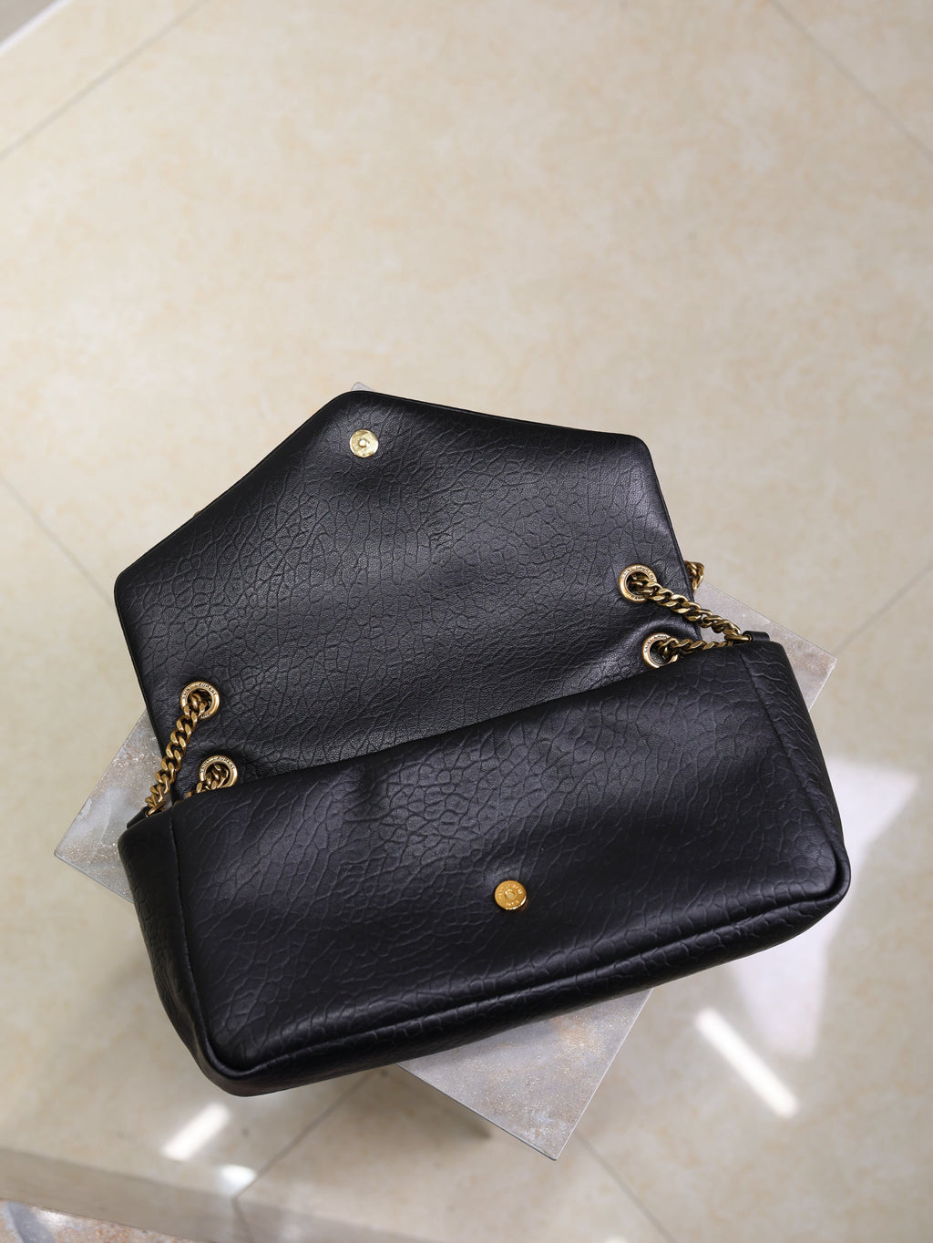 YSL 25S CALYPSO 30 IN BLACK GRAINED CALFSKIN GOLD HARDWARE