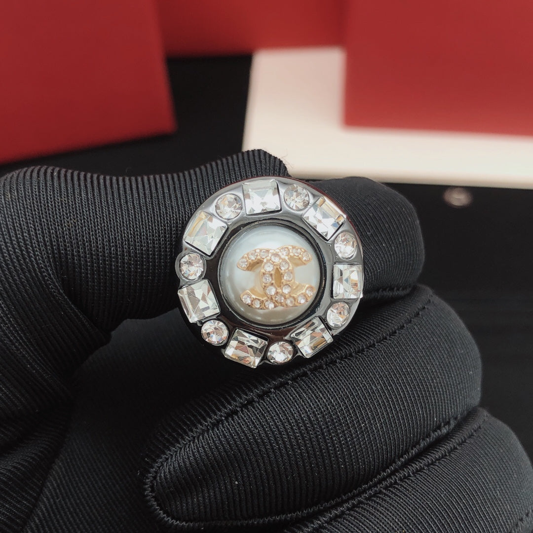 18K  Chanel Crystals Black Earrings