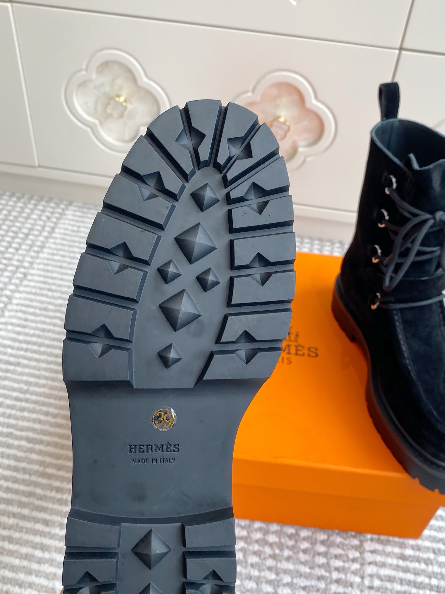 HERMES 25S ANKLE BOOTS IN BLACK SUEDE