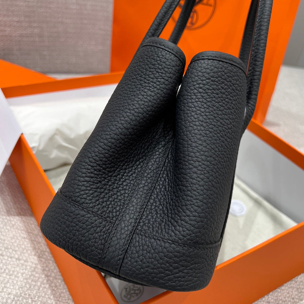HERMES GARDEN PARTY 23CM IN BLACK CALFSKIN