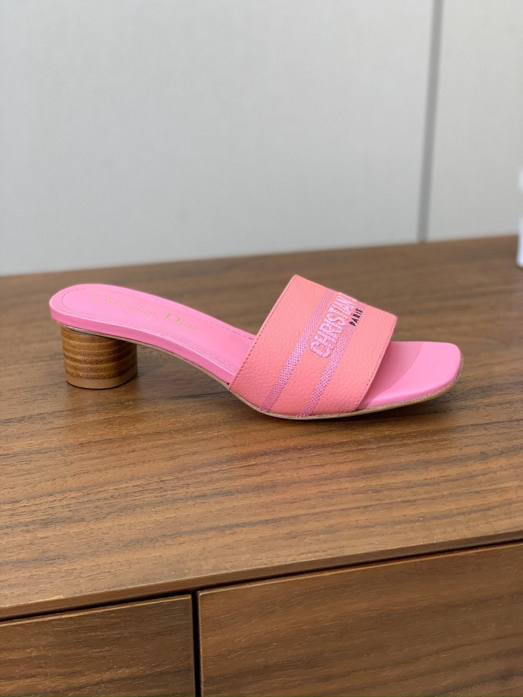 DIOR 25S HIGH-HEEL SANDALS 40 MM IN PINK CALFSKIN