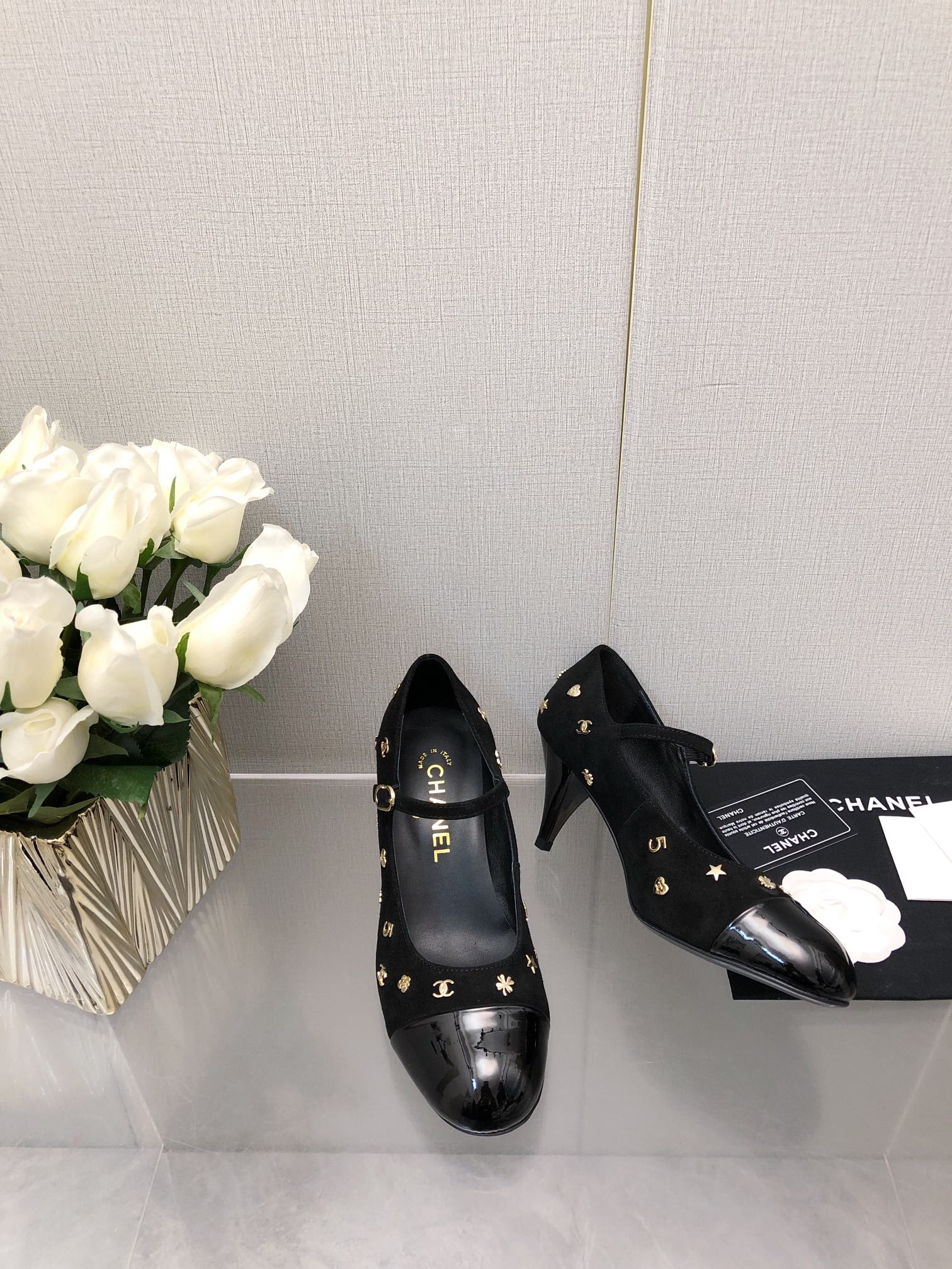 CHANEL MARY JANE BLACK SUEDE AND LAMBSKIN ATTACH METAL