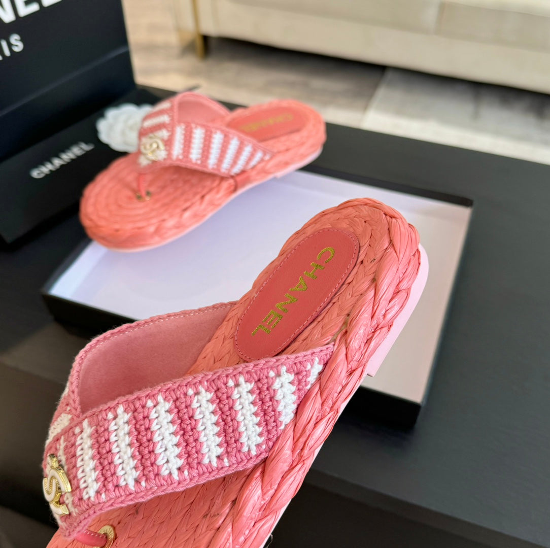 CHANEL Double C Hottest Knit Flip-Flops Light Pink