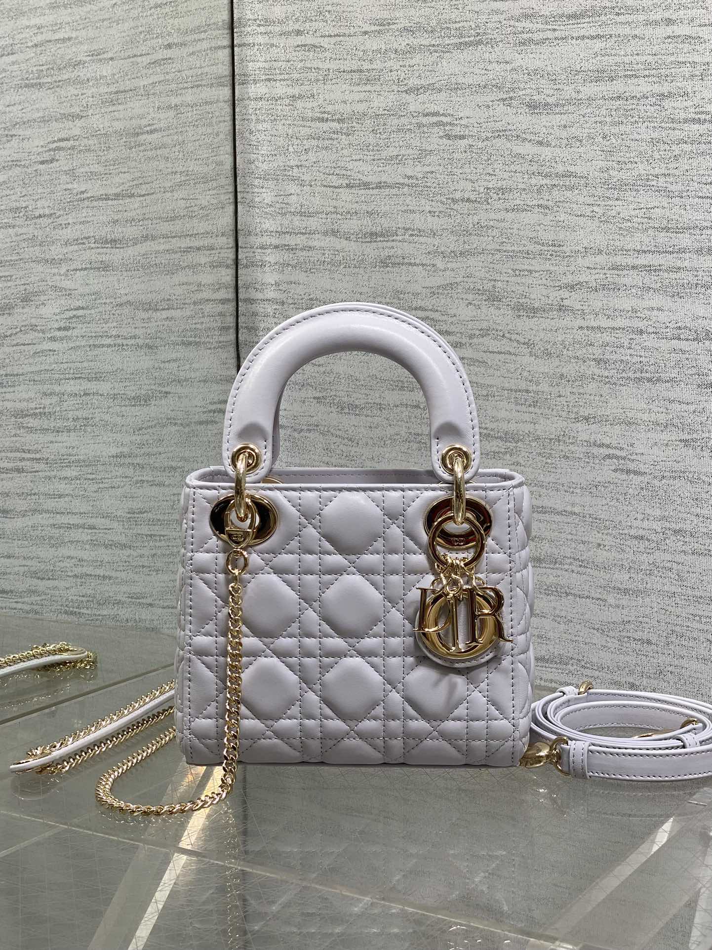 DIOR 25S MINI LADY  BAG 17 IN LILAC CANNAGE CALFSKIN GOLD HARDWARE