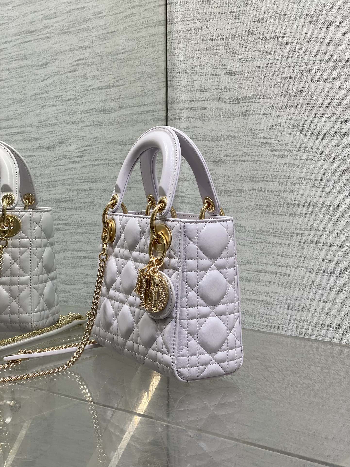 DIOR 25S MINI LADY  BAG 17 IN LILAC CALFSKIN CHARM CRYSTAL EMBELLISHMENTS