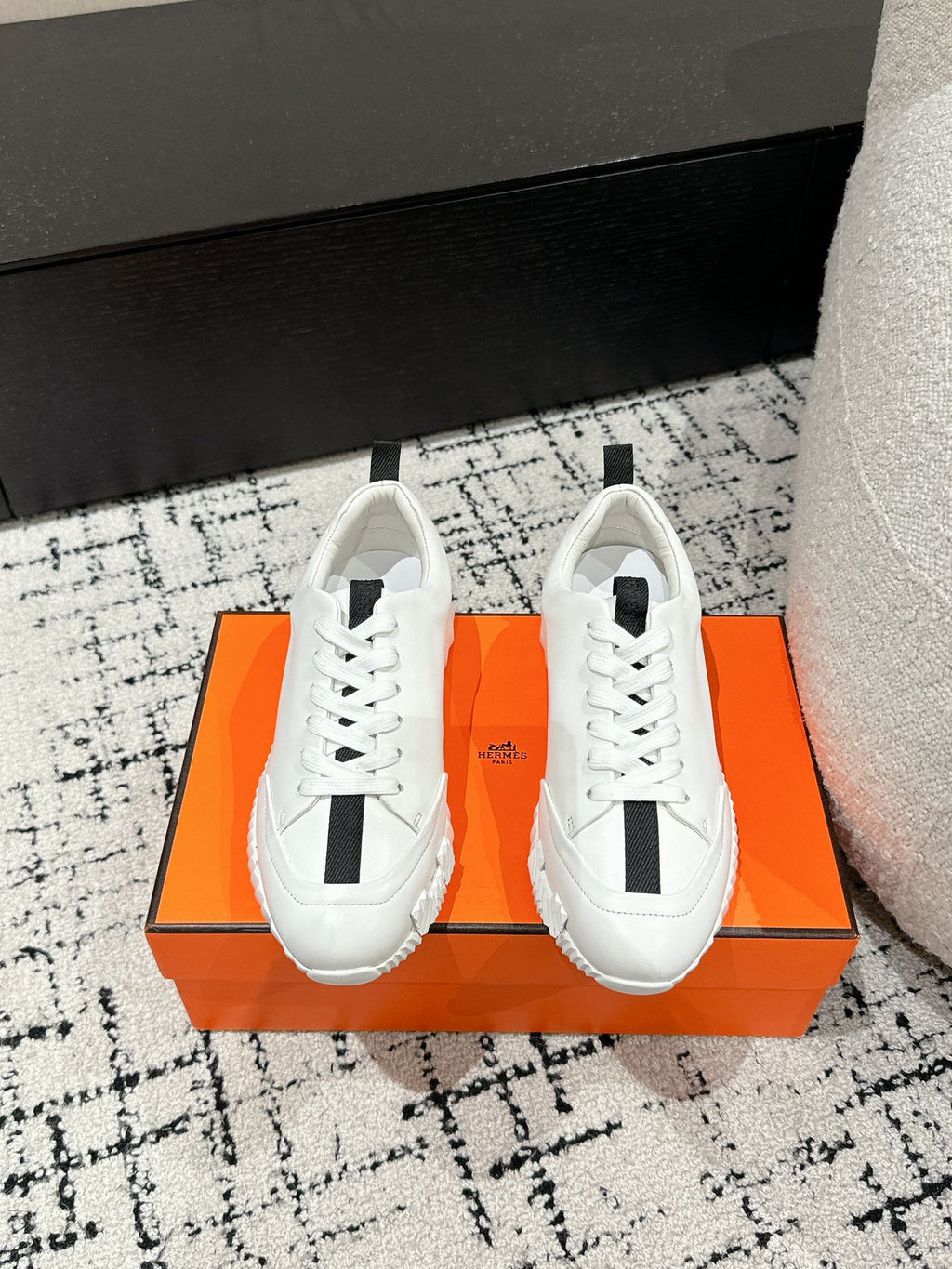HERMES BOUNCING SNEAKER IN WHITE MIX BLACK CALFSKIN
