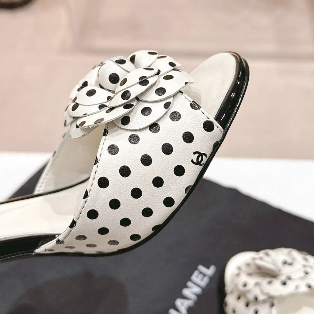 CHANEL Double C New Camellia High Heel Sandals White/ Black Caro