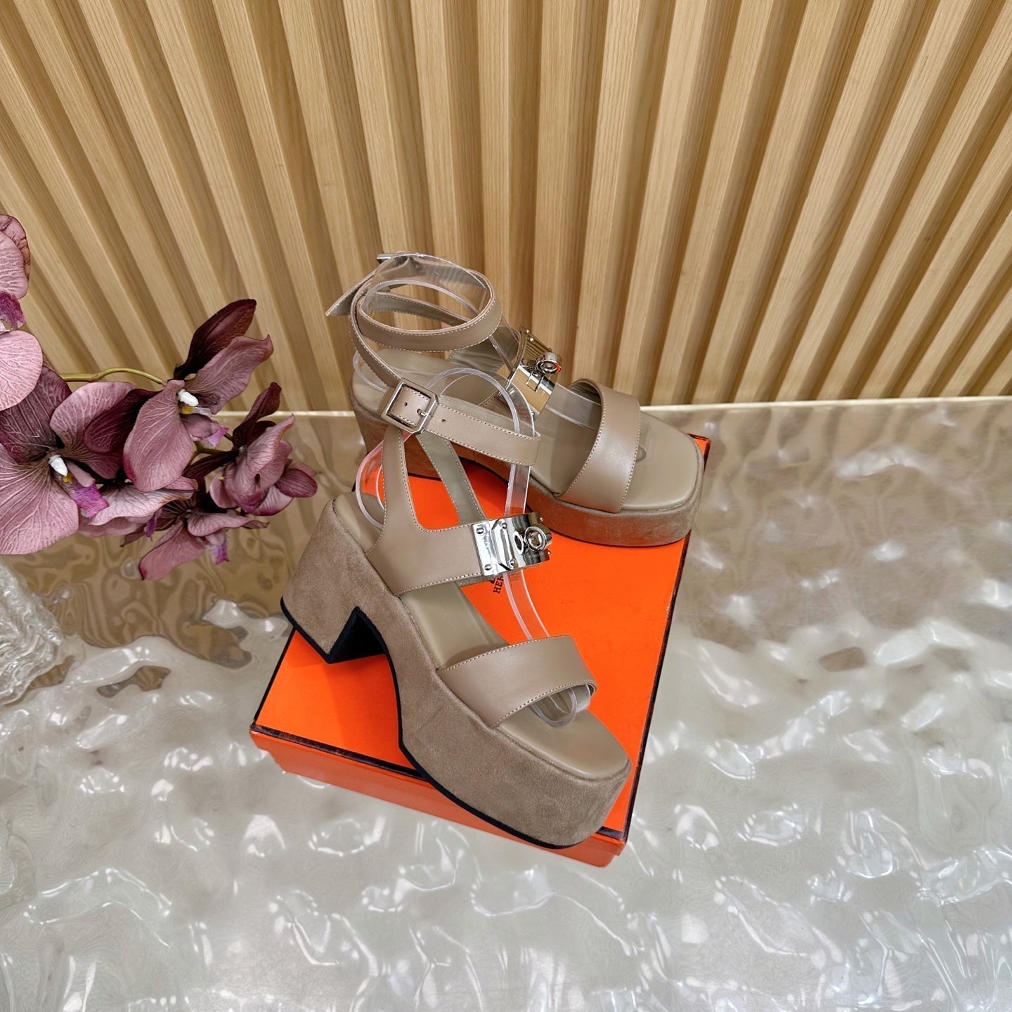 HERMES 25S CLASSIC WEDGE SANDALS 70 MM IN TAUPE BEIGE LAMBSKIN WITH SILVER HARDWARE