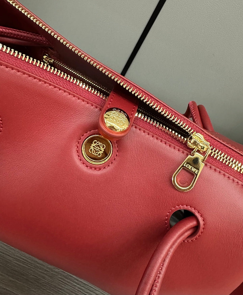 LOEWE 25S MEDIUM MADRID BAG 23 IN CHERRY RED CALFSKIN GOLD HARDWARE