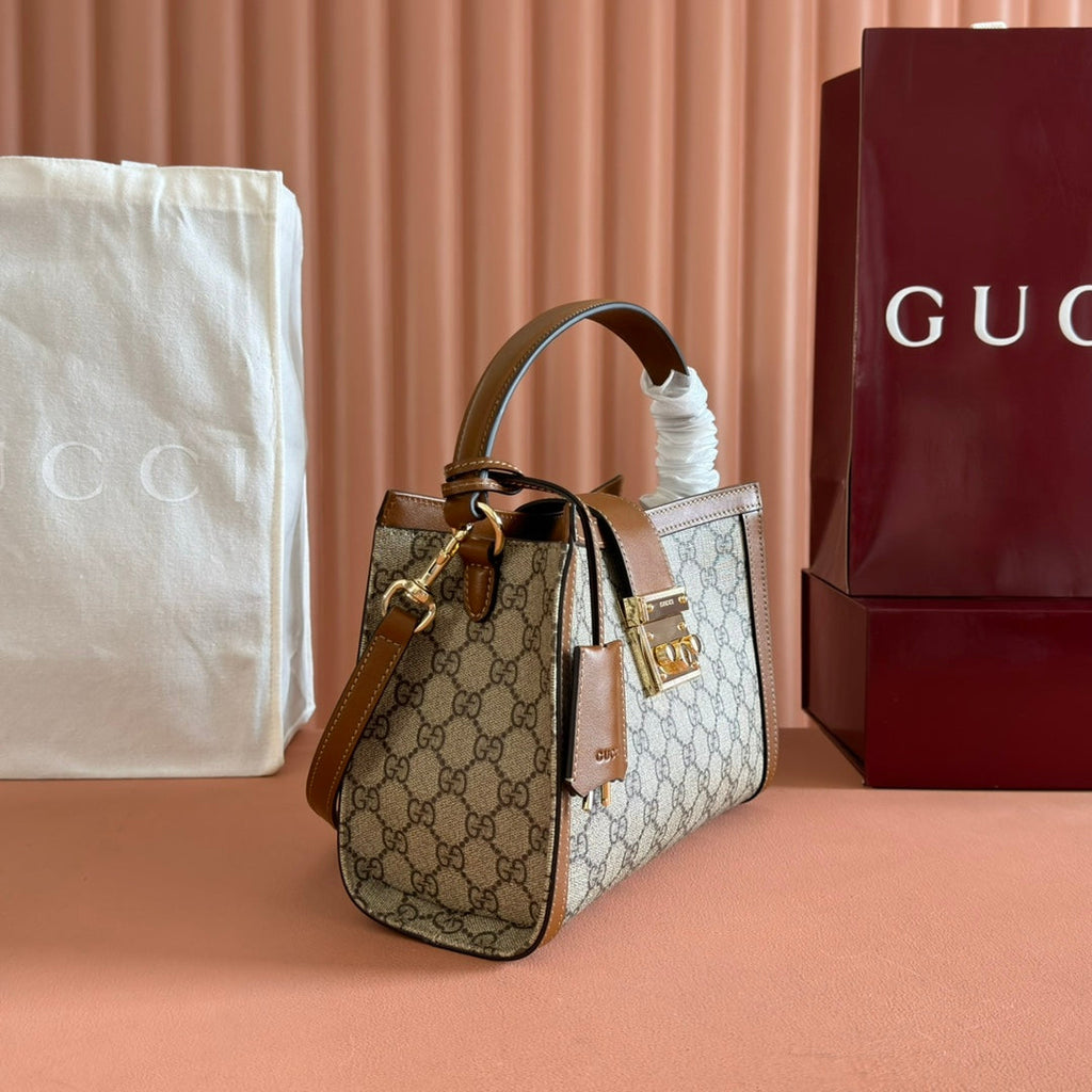 GUCCI 26S PADLOCK TOP HANDLE BAG 25 IN DARK BEIGE AND BROWN CALFSKIN