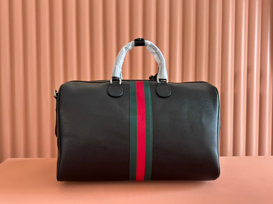 GUCCI 26S DUFFLE BAG 44 IN BLACK CALFSKIN