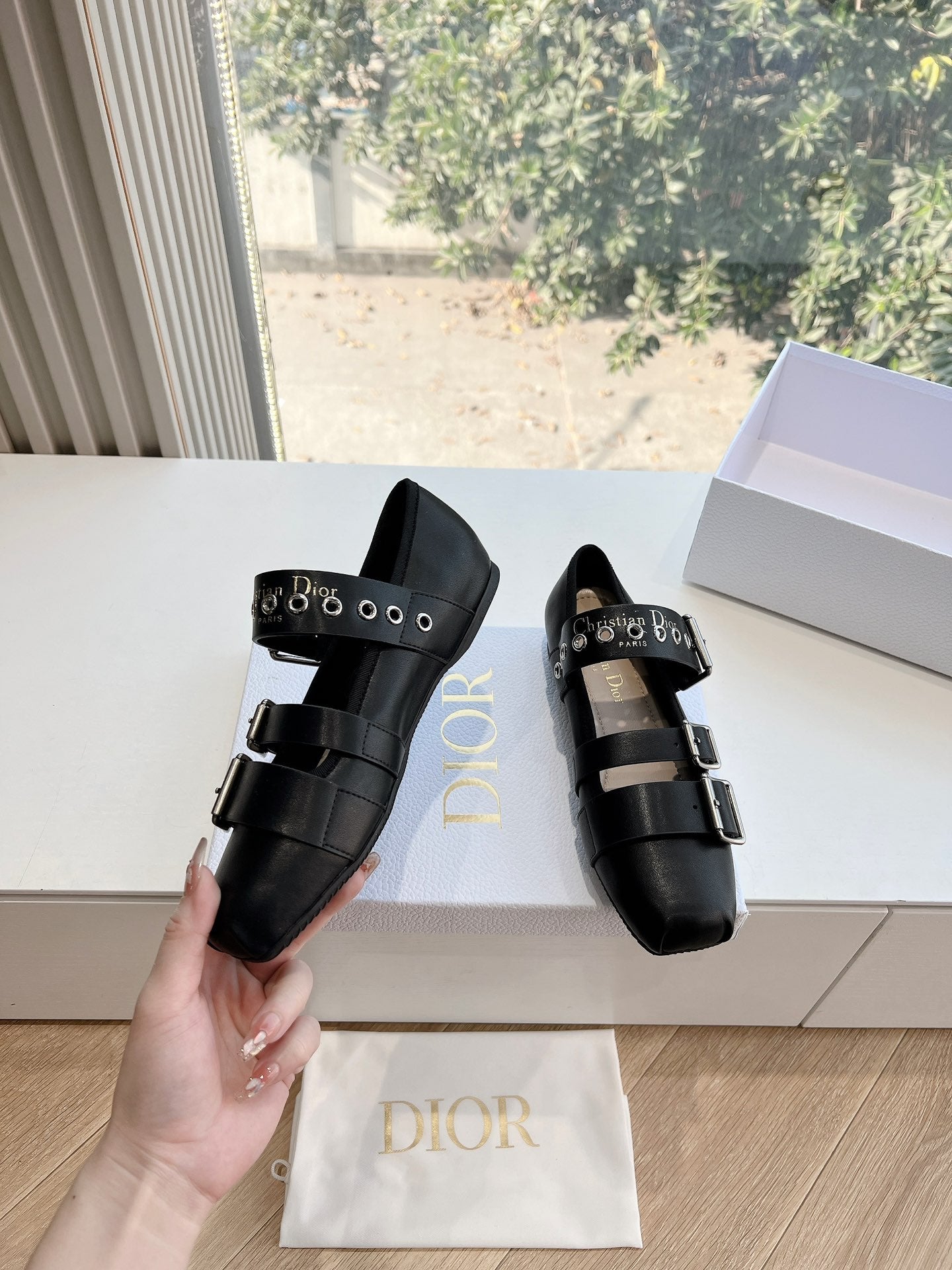 DIOR PUNK BALLET FLAT IN BLACK SUPPLE CALFSKIN