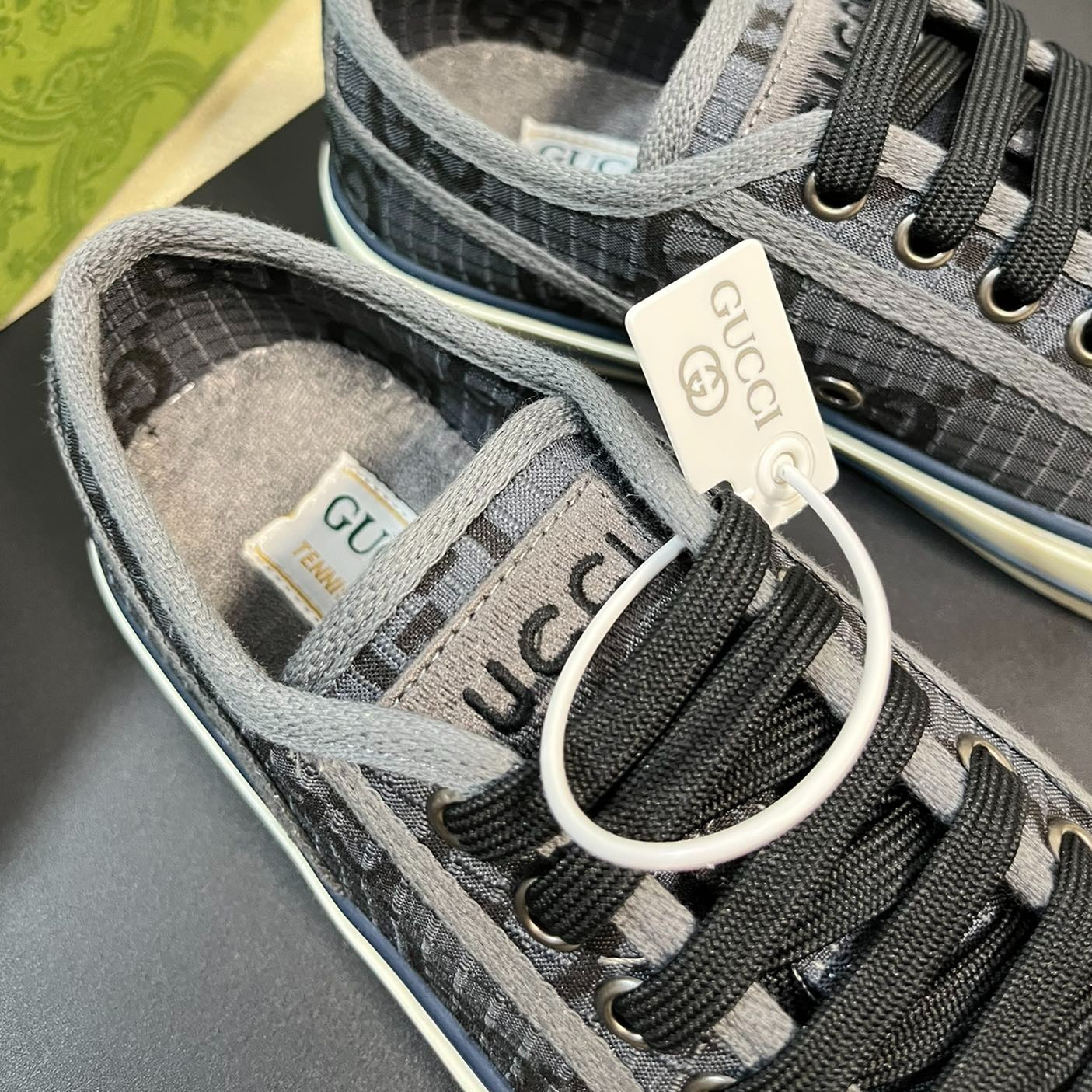 GUCCI Tennis 1977 ripstop sneakers State Gray