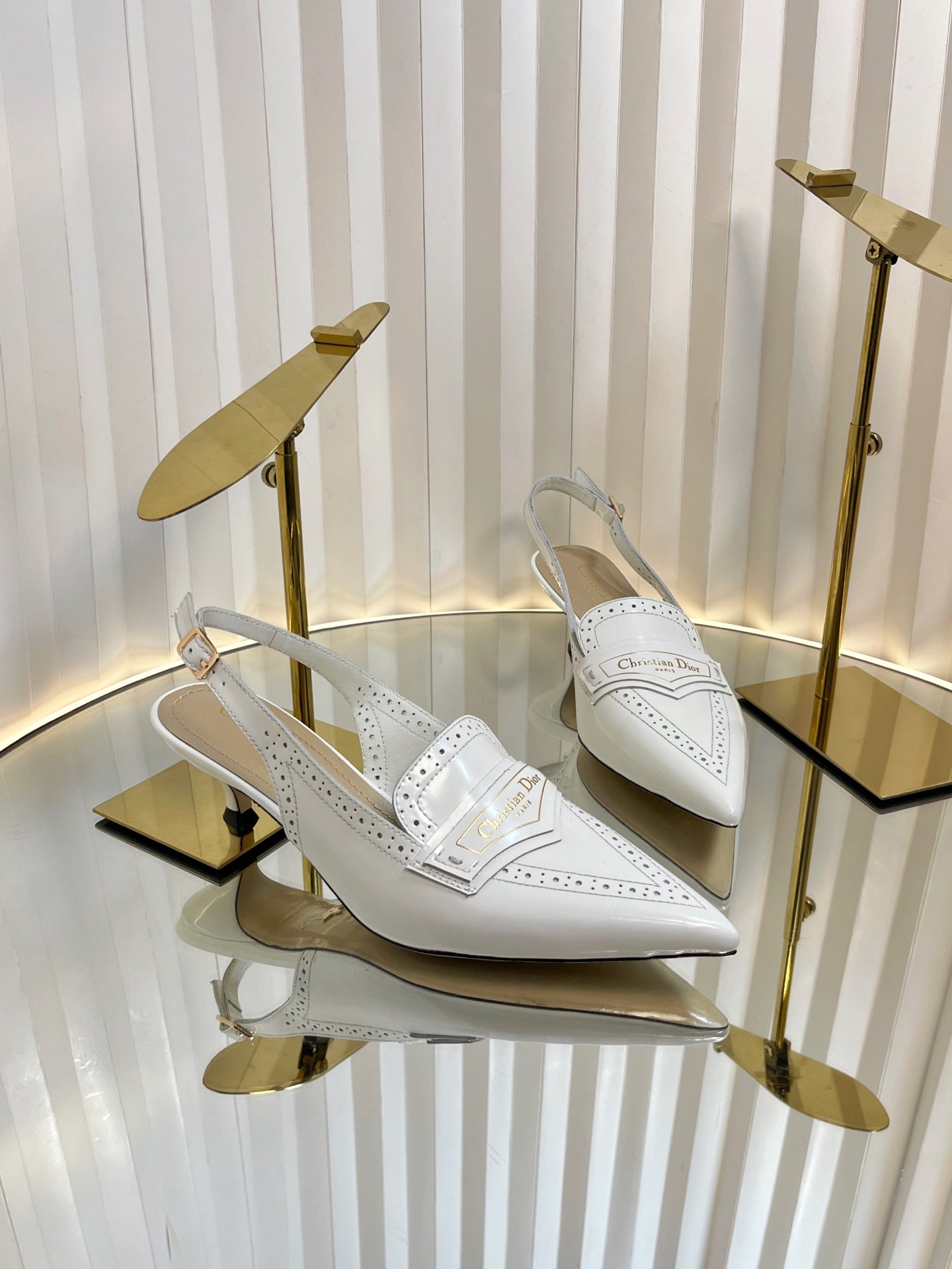 DIOR BOY SLINGBACK PUMP 35MM 25S IN WHITE CALFSKIN
