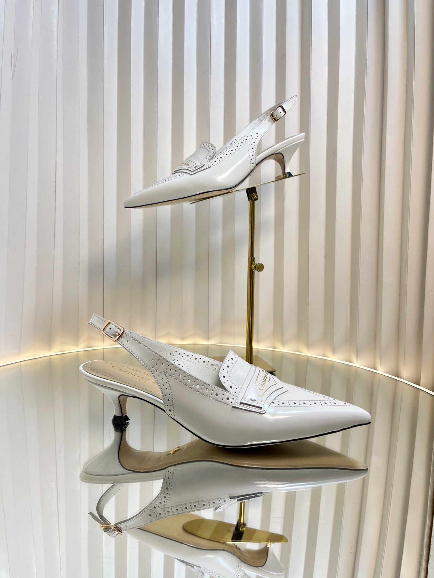 DIOR BOY SLINGBACK PUMP 35MM 25S IN WHITE CALFSKIN
