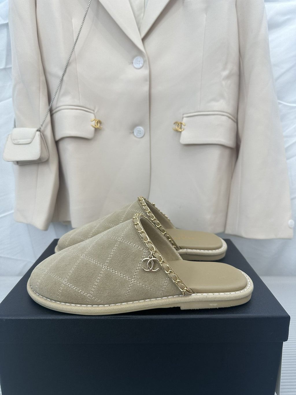 CHANEL Khaki Green Suede Gold Chain Mules