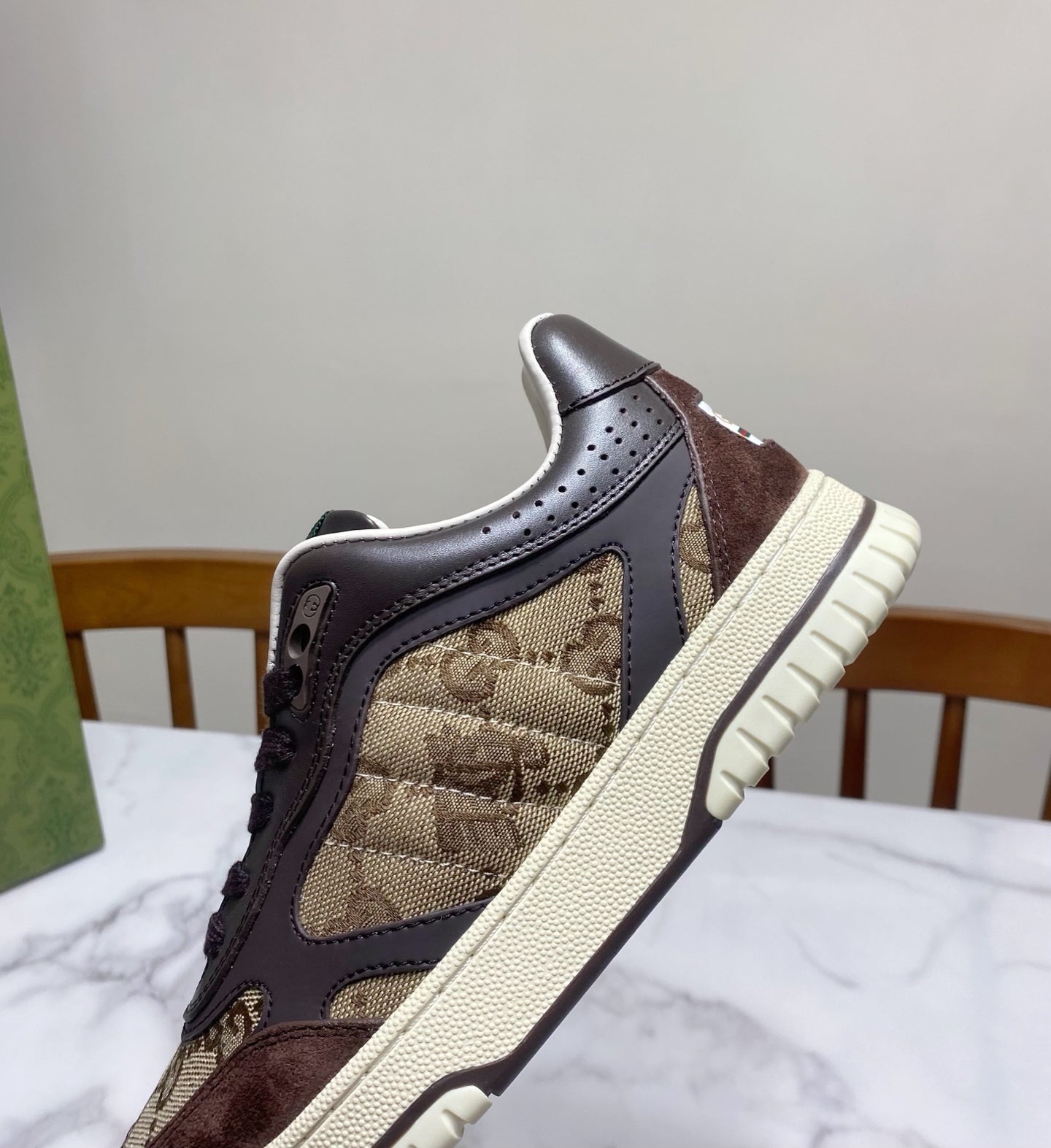 GUCCI 26S RE-WEB TRAINER SNEAKERS IN BROWN CALFSKIN AND BEIGE CANVAS