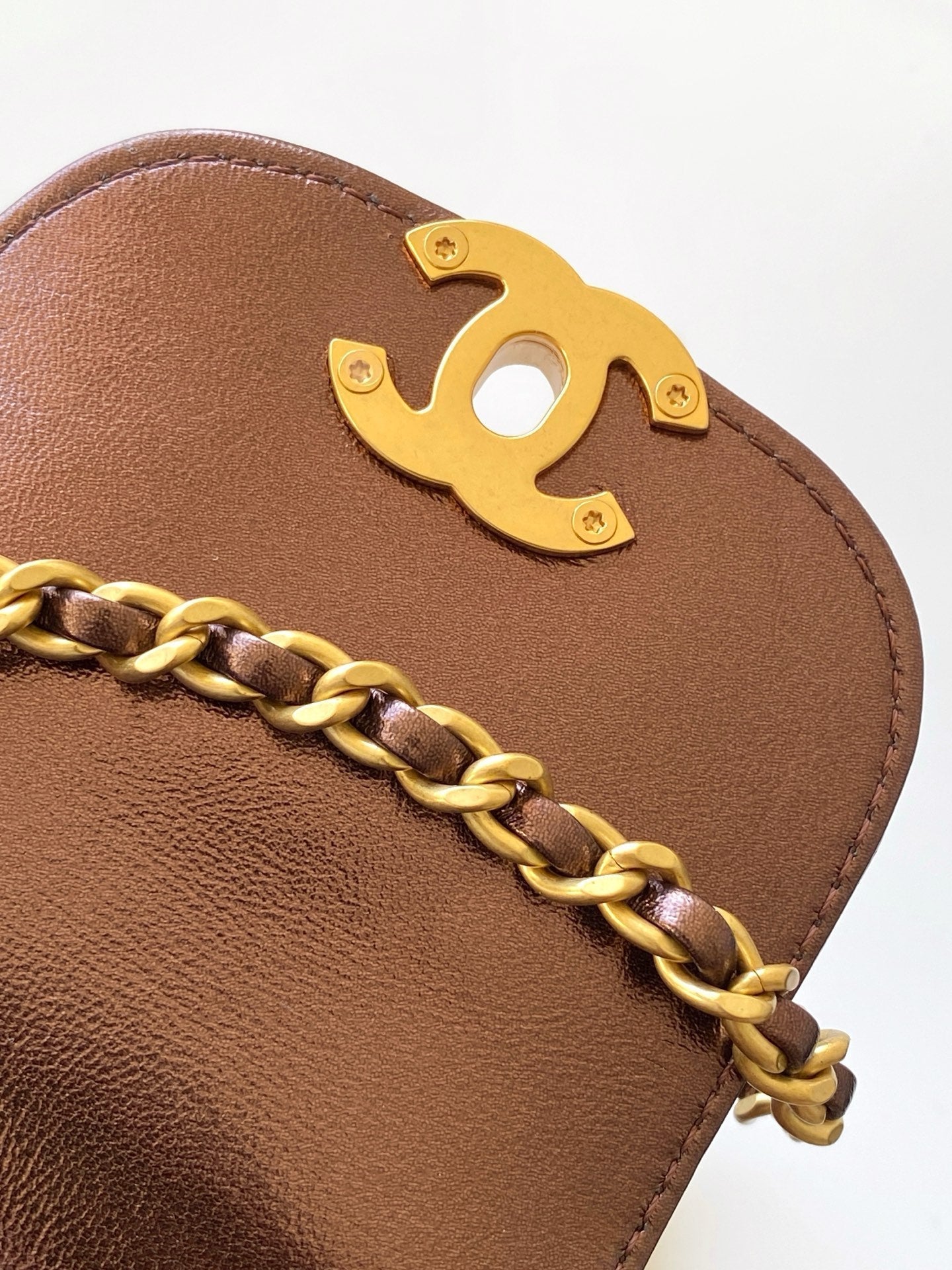 CHANEL 25S MINI KELLY BAG 19 IN BROWN METALLIC LAMBSKIN WITH GOLD HARDWARE