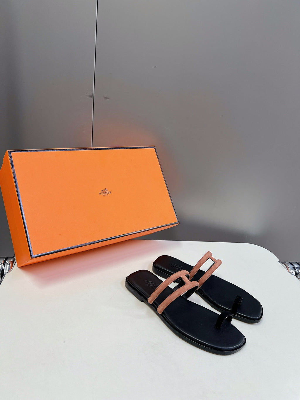 HERMES Georgia Sandals Peach Suede Black Calfskin