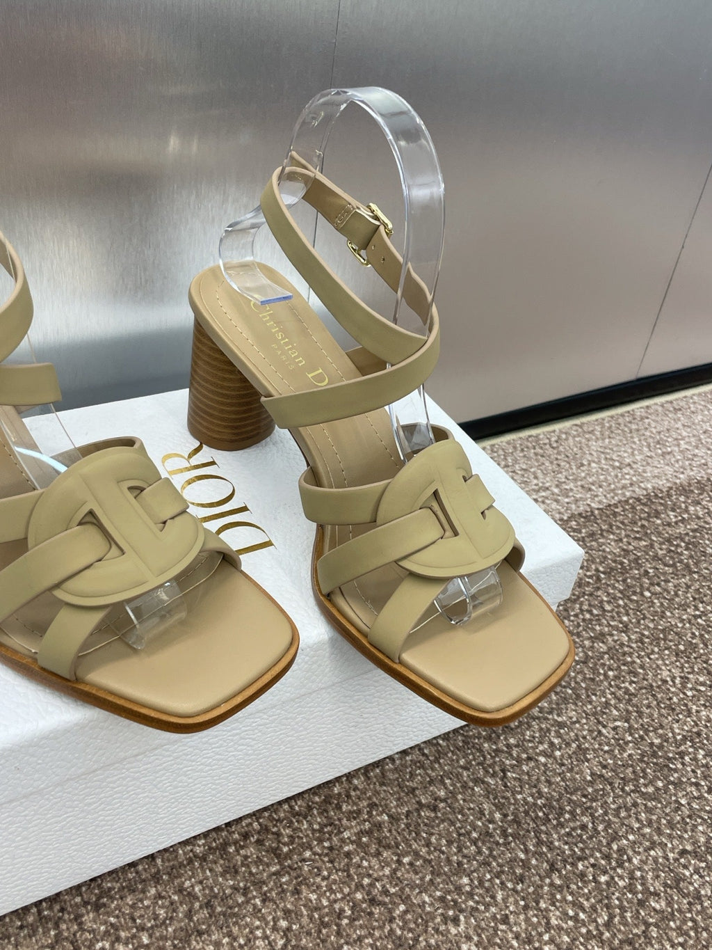 DIOR D-CLUB HIGH HEEL SLIDE 25S 80MM IN GOLDEN BEIGE CALFSKIN