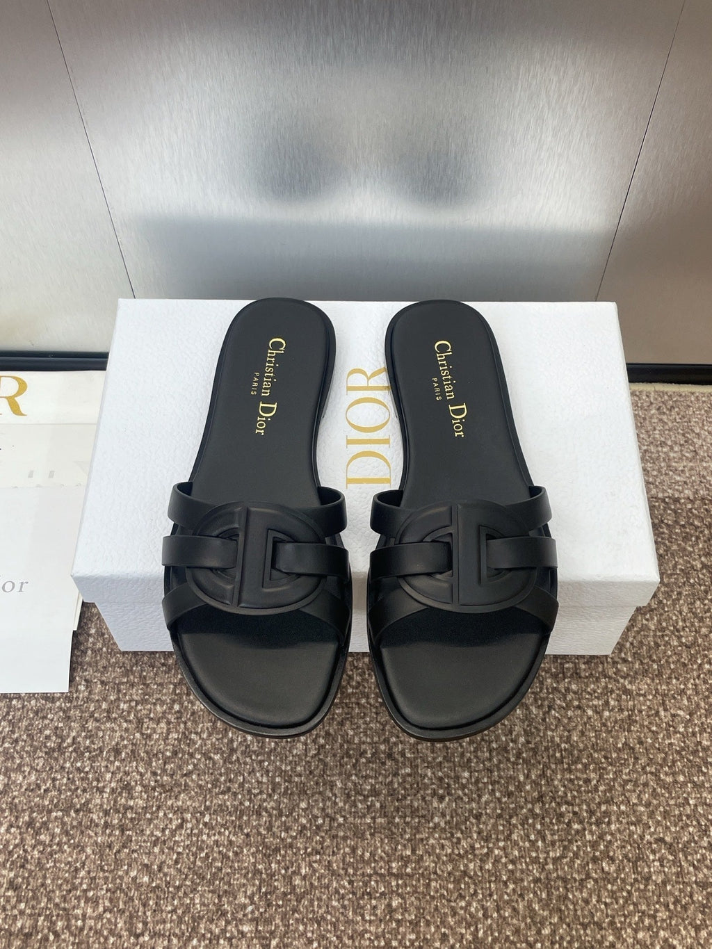 DIOR D-CLUB SLIDE SANDAL 25S IN BLACK CALFSKIN