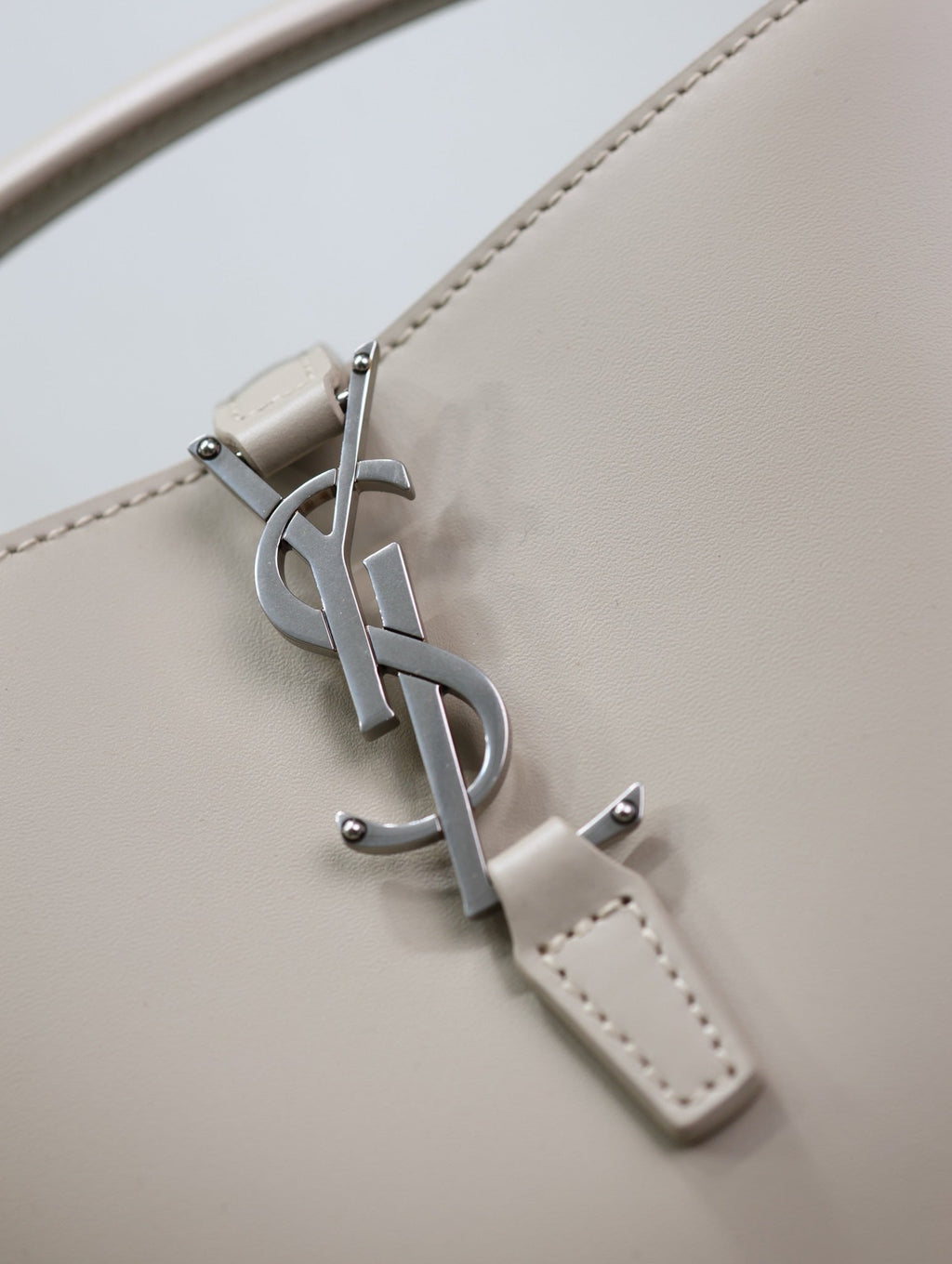 YSL 25S LE 37 BAG 20 IN DUSTY GRAY CALFSKIN SILVER HARDWARE