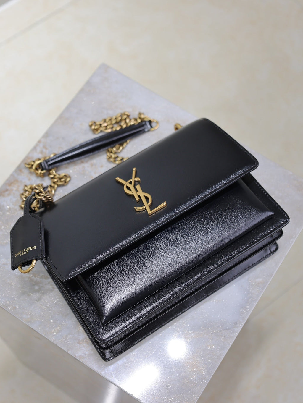 YSL 25S SUNSET BAG 22 IN BLACK CALFSKIN GOLD HARDWARE