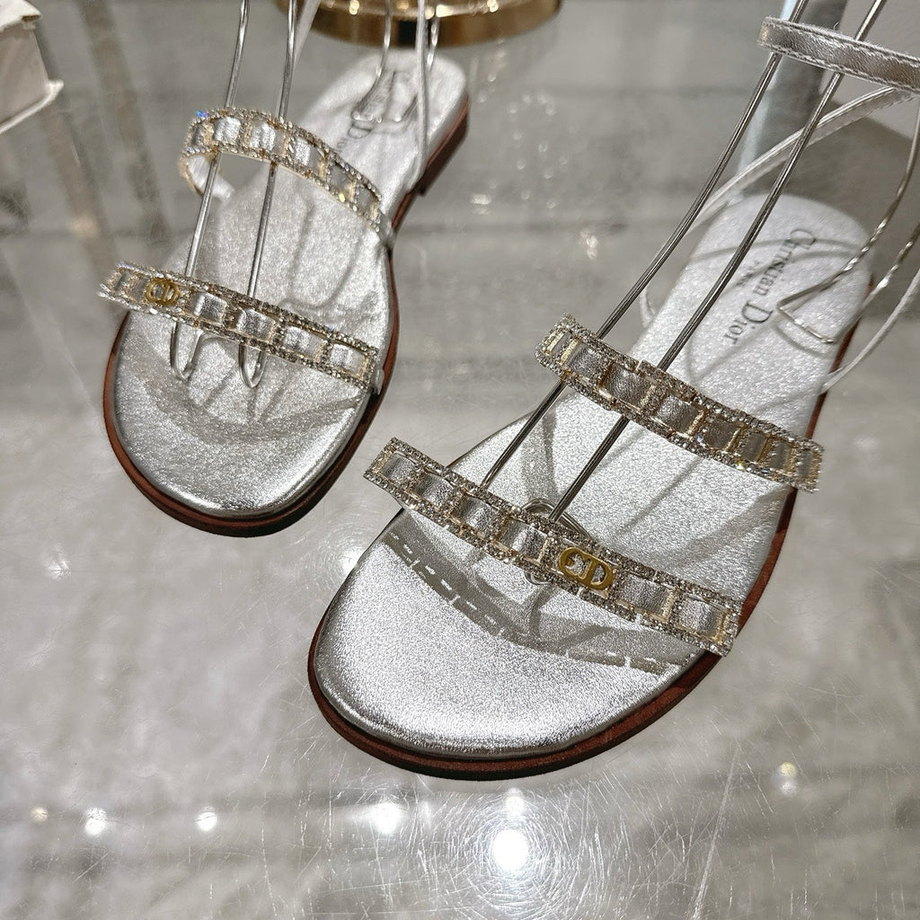 DIOR FLAT SANDALS 25S IN SILVER CALFSKIN RHINESTONES STRAP