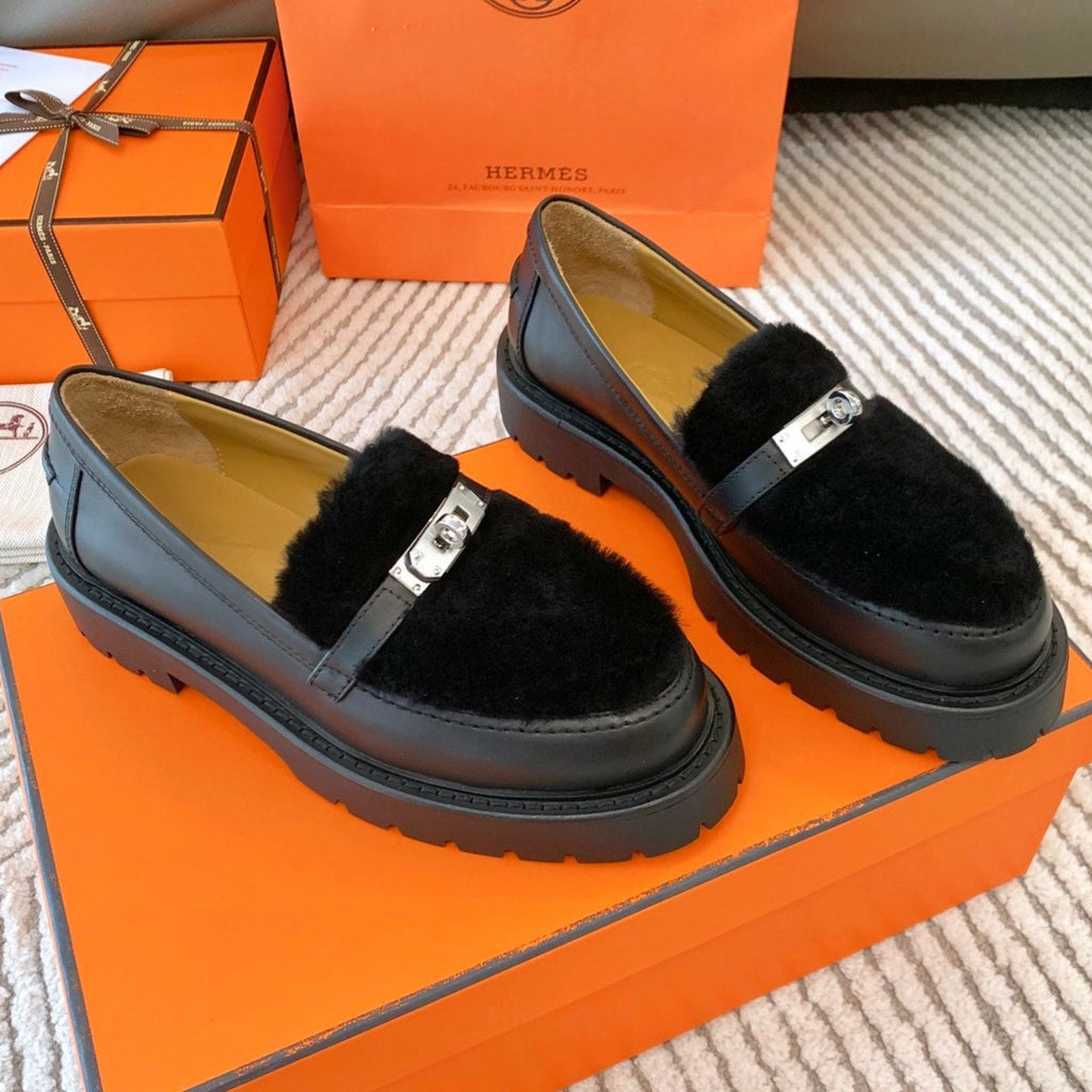 HERMES ICONE LOAFER IN BLACK CALFSKIN WITH BLACK SHEARLING