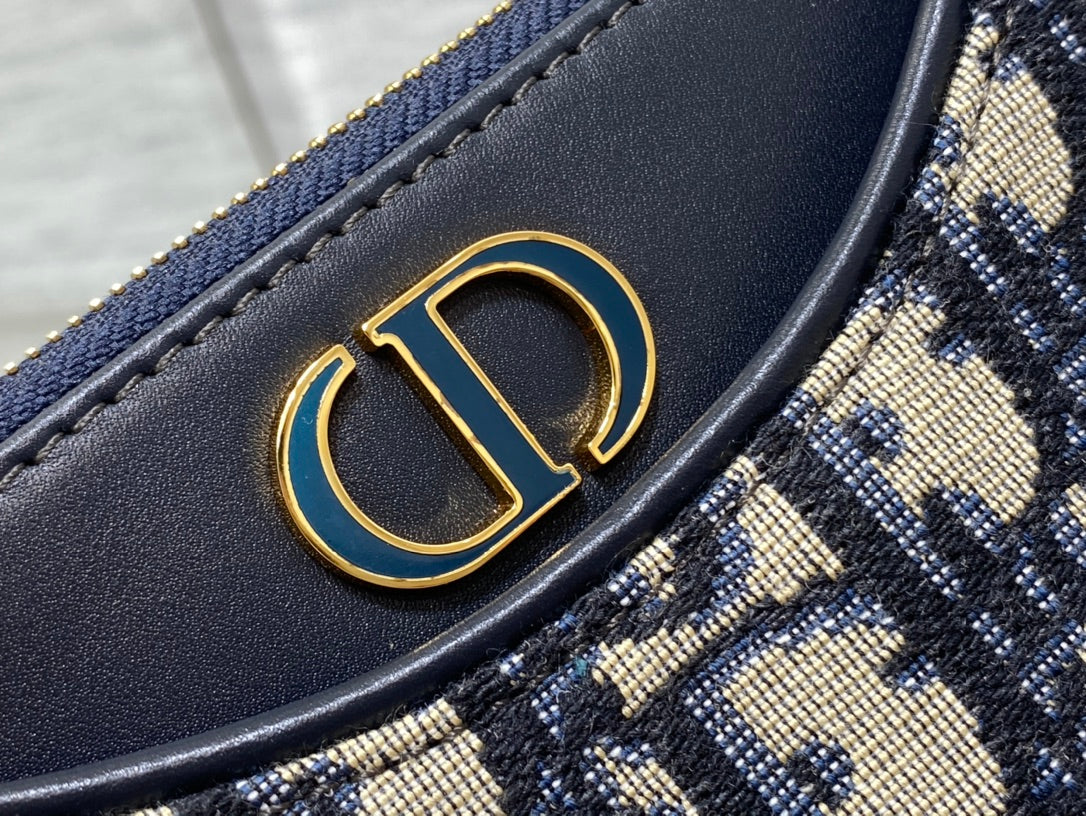 DIOR CD HOBO AVENUE 21CM BLUE OBLIQUE EMBROIDERY
