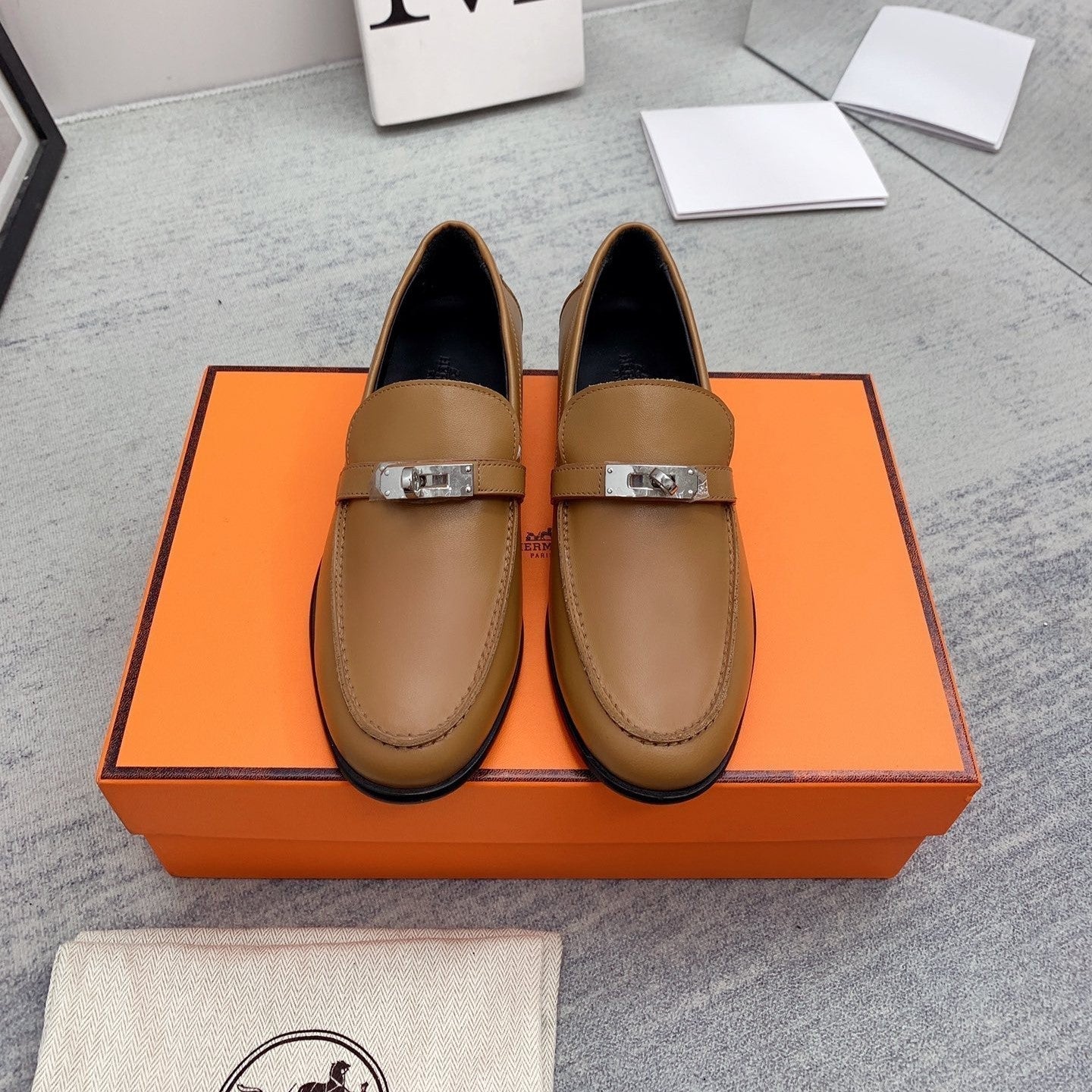 HERMES Destin Loafer Brown
